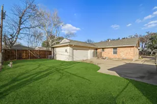 9525 Livenshire Dr, Dallas, TX 75238 - Photo 27