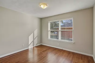 9525 Livenshire Drive, Dallas, TX 75238 - Photo 25