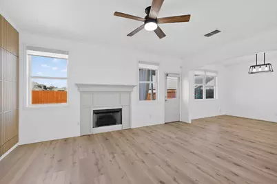 5512 Grenada Drive, Fort Worth, TX 76119 - Photo 17