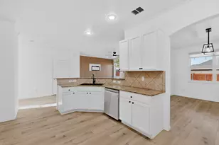 5512 Grenada Dr, Fort Worth, TX 76119 - Photo 23