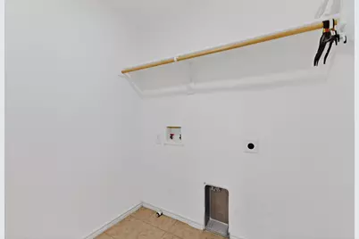 5512 Grenada Drive, Fort Worth, TX 76119 - Photo 13