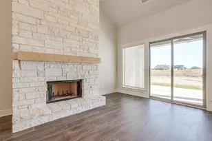 10640 Winter Wheat Ln, Venus, TX 76084 - Photo 13