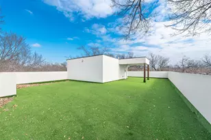 4128 Pluto St, Dallas, TX 75212 - Photo 25