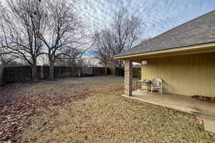 1822 Glenway Dr, Sherman, TX 75092 - Photo 13