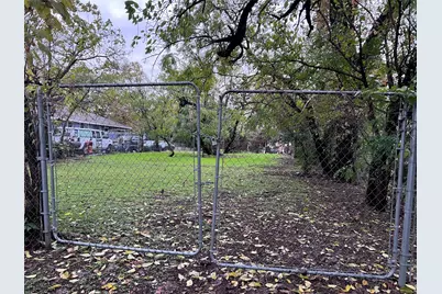 1835 Akron Street, Dallas, TX 75212 - Photo 3