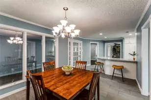 201 Hillview Dr, Hurst, TX 76054 - Photo 13