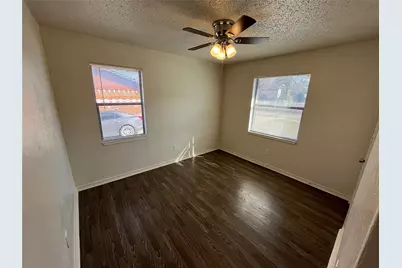 1321 Woodcrest Drive, Mesquite, TX 75149 - Photo 17