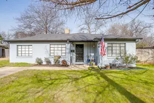 605 Schieme St, River Oaks, TX 76114 - Photo 25