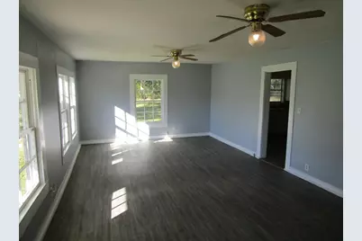 801 W Pierce Street, Clarksville, TX 75426 - Photo 13