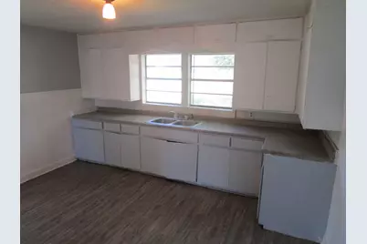 801 W Pierce Street, Clarksville, TX 75426 - Photo 23