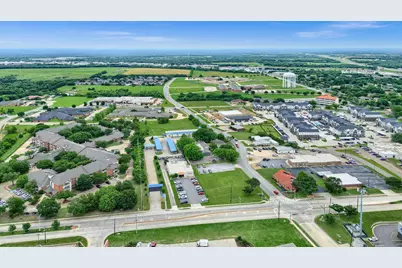 815 E Pecan Grove, Sherman, TX 75090 - Photo 5