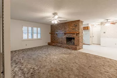 3938 Roanoke Drive, Garland, TX 75041 - Photo 19