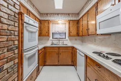 3938 Roanoke Drive, Garland, TX 75041 - Photo 23