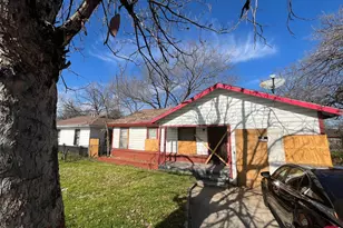 3919 E Berry St, Fort Worth, TX 76105 - Photo 1