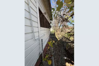 3919 E Berry Street, Fort Worth, TX 76105 - Photo 5