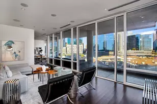 2408 Victory Park Ln, Dallas, TX 75219 - Photo 1