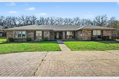 2210 Highlake Drive, Weatherford, TX 76087 - Photo 1