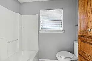 2210 Highlake Dr, Weatherford, TX 76087 - Photo 17