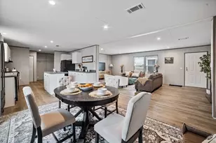 279 Cumberland Trail, Runaway Bay, TX 76426 - Photo 17