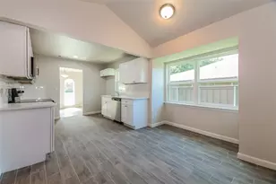 3013 Roundrock Trail, Plano, TX 75075 - Photo 11