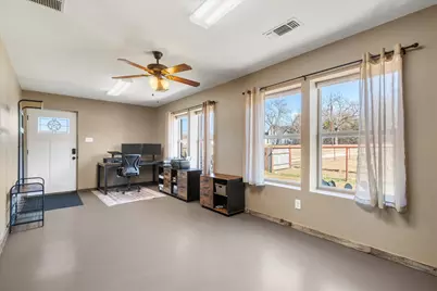 11975 Massey Road, Pilot Point, TX 76258 - Photo 23