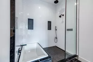 929 Bayonne St, Dallas, TX 75212 - Photo 11