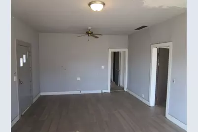 402 N 3rd Street, Crowell, TX 79227 - Photo 9