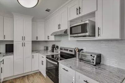 5825 Hillcroft Street, Dallas, TX 75227 - Photo 9