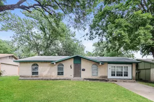 214 Independence Dr, Garland, TX 75043 - Photo 1