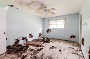 214 Independence Dr, Garland, TX 75043 - Photo 11