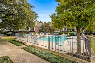 2535 Wedglea Dr, Dallas, TX 75211 - Photo 23