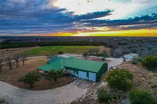 1436 County Rd 216, Iredell, TX 76649 - Photo 7