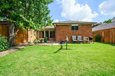 2017 Stein Way, Carrollton, TX 75007 - Photo 11