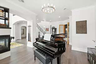 811 Noble Champions Way, Bartonville, TX 76226 - Photo 9