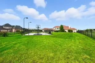 811 Noble Champions Way, Bartonville, TX 76226 - Photo 37