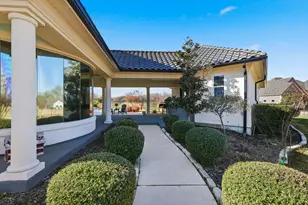 811 Noble Champions Way, Bartonville, TX 76226 - Photo 29