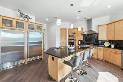 811 Noble Champions Way, Bartonville, TX 76226 - Photo 9