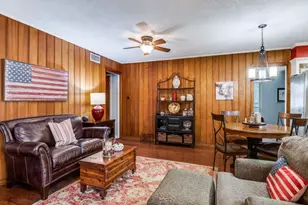 10422 Lake Gardens Dr, Dallas, TX 75218 - Photo 15