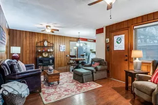 10422 Lake Gardens Dr, Dallas, TX 75218 - Photo 11