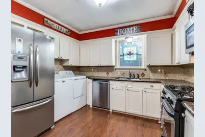 10422 Lake Gardens Drive, Dallas, TX 75218 - Photo 13