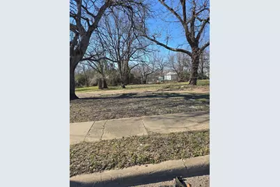 2115 S Denley Drive, Dallas, TX 75216 - Photo 1