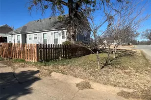 30 W Parnell St, Denison, TX 75020 - Photo 3