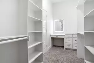 504 Paradise St, Fort Worth, TX 76111 - Photo 11