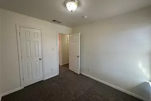 8355 Lake Anna Dr, Dallas, TX 75217 - Photo 23