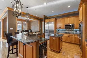 901 Walnut Falls Cir, Mansfield, TX 76063 - Photo 11