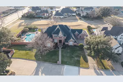 901 Walnut Falls Circle, Mansfield, TX 76063 - Photo 5
