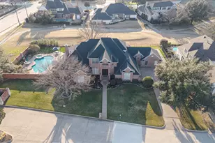 901 Walnut Falls Cir, Mansfield, TX 76063 - Photo 5