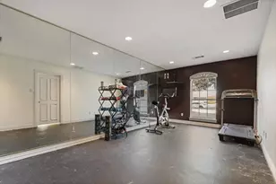 901 Walnut Falls Cir, Mansfield, TX 76063 - Photo 25