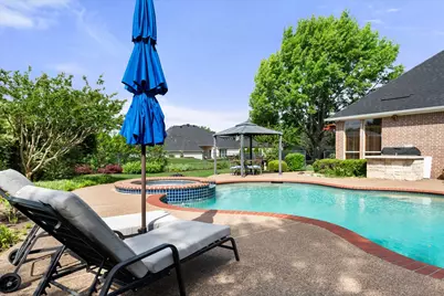 901 Walnut Falls Circle, Mansfield, TX 76063 - Photo 35
