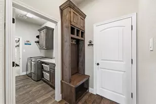 121 Bluff Ridge Ct, Paradise, TX 76073 - Photo 19